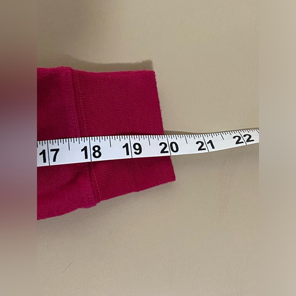 Spiritual Gangster “grateful” sweater - Picture 12 of 12